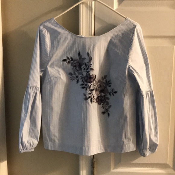 White House Black Market Tops - New White House Black Market